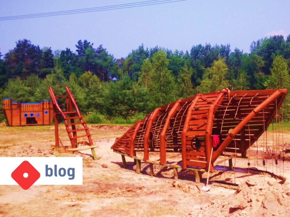 Úvodní fotografie k blogovému článku společnosti Hřiště hrou #1 "Léto, ideální čas na stavbu dětského hřiště"
