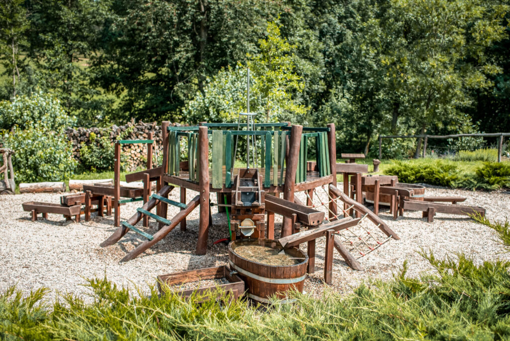 Vodní hřiště - Farmapark Soběhrdy